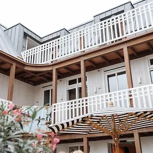 Paradis 4*, Zandvoort Holland