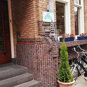 De Bedstee Boutique Capsules (adults Only) 2*, Amsterdam Holland